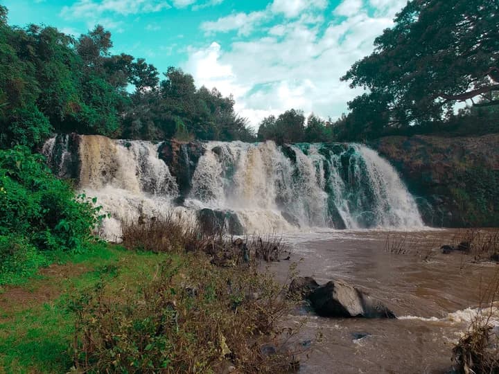 Guder Waterfall